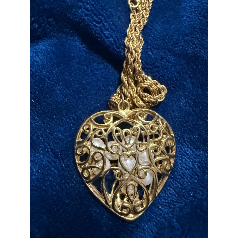 Vintage Gold Tone‎ Filigree Heart Cage Pendant Necklace  Faux Pearls Rope Chain
